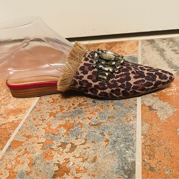 🐆Fabulous RARE Leopard Rhinestone & Fringe Flat Slides by Crown Vintage! - Picture 6 of 16